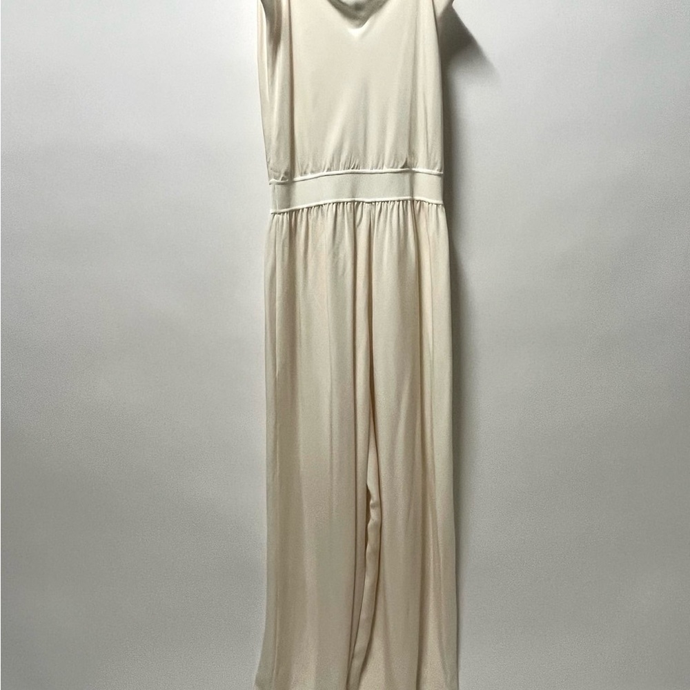 Theory White Jumpsuit Chic and Versatile - Picture 7 of 11
